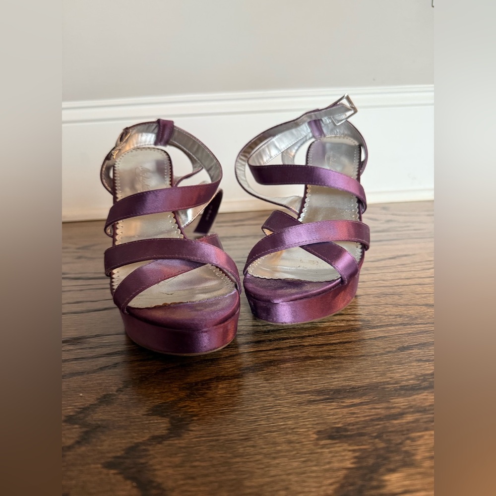 Purple comfortable platform heels